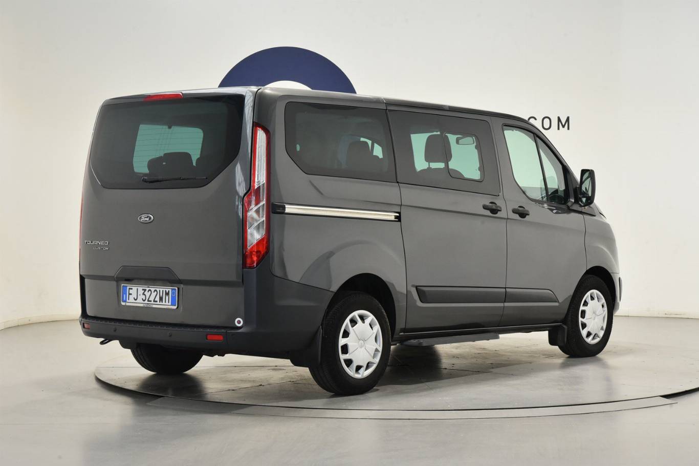 FORD Tourneo Custom 13