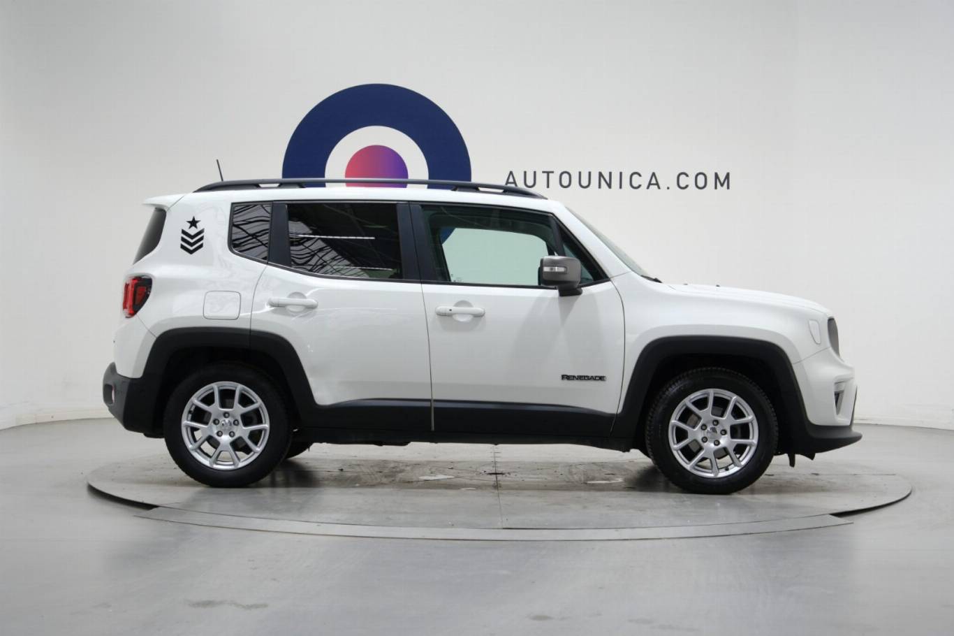 JEEP Renegade 4