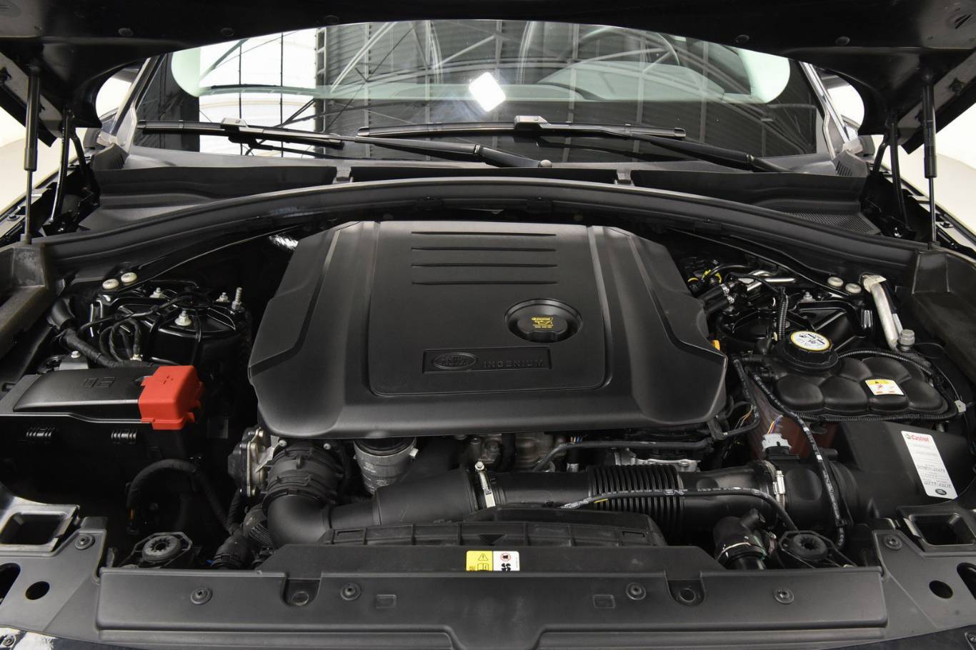 LAND ROVER Range Rover Velar 46