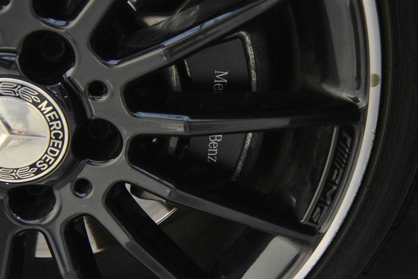 MERCEDES-BENZ CLA 220 61