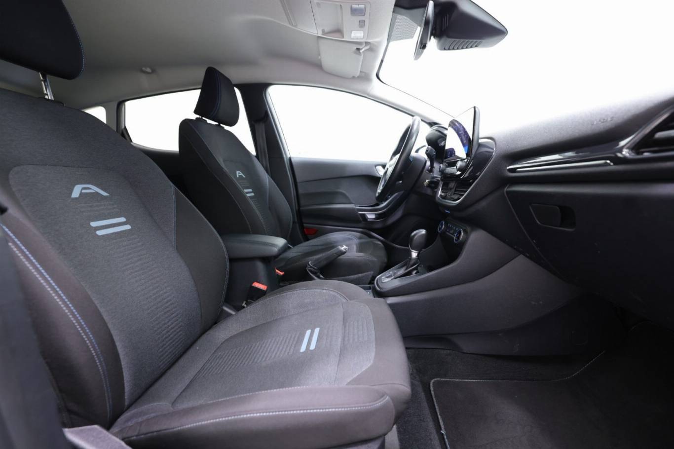 FORD Fiesta 42