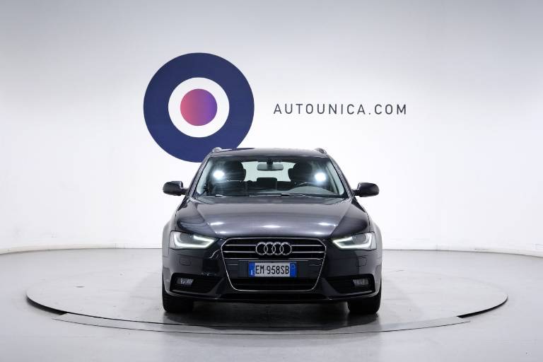 AUDI A4 2