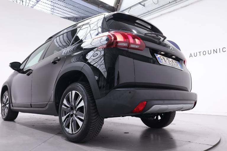 PEUGEOT 2008 37