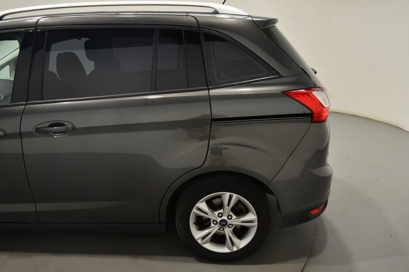 FORD Grand C-Max 49
