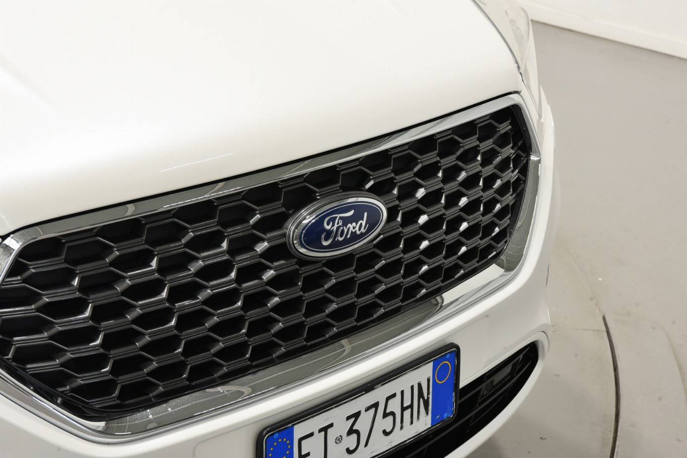 FORD Kuga 38
