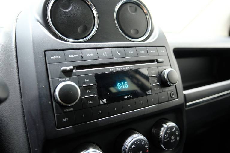 JEEP Compass 27