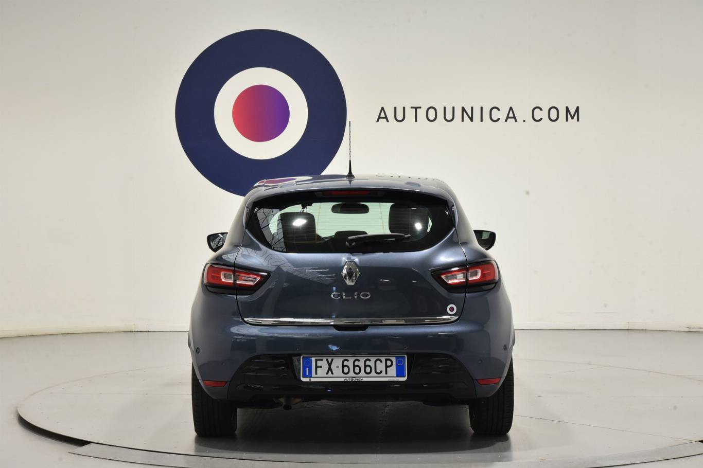 RENAULT Clio 6