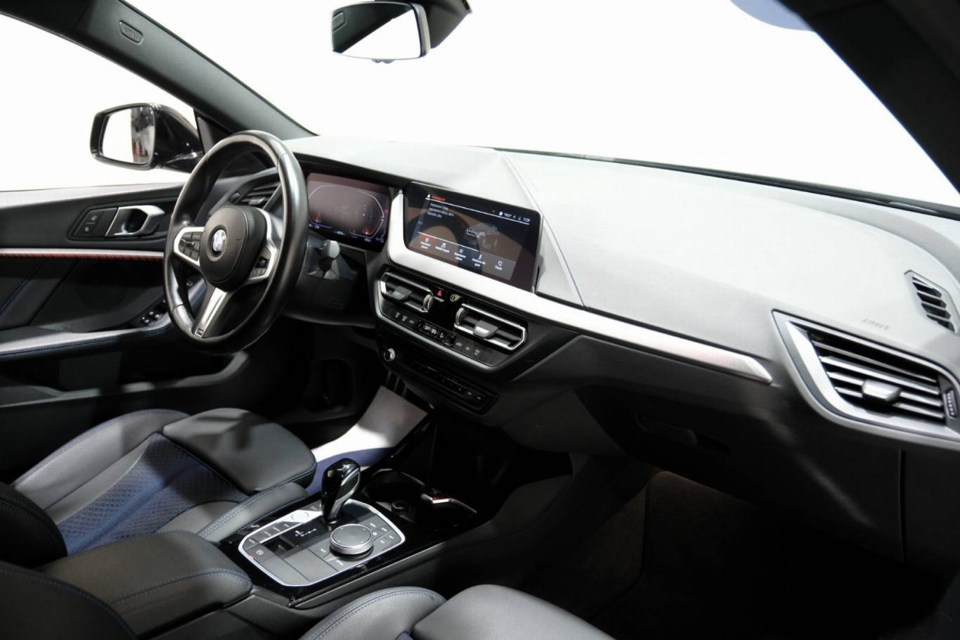 BMW 220 61