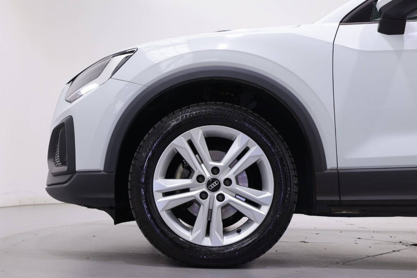 AUDI Q2 17