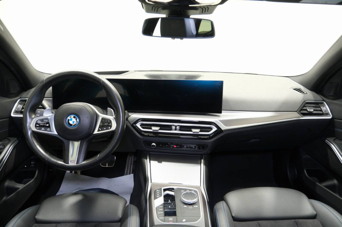 BMW 320 8