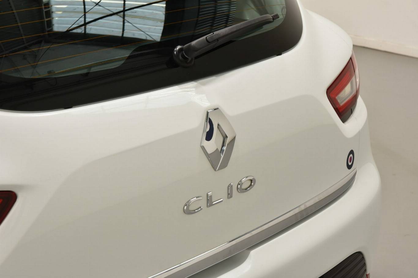 RENAULT Clio 46