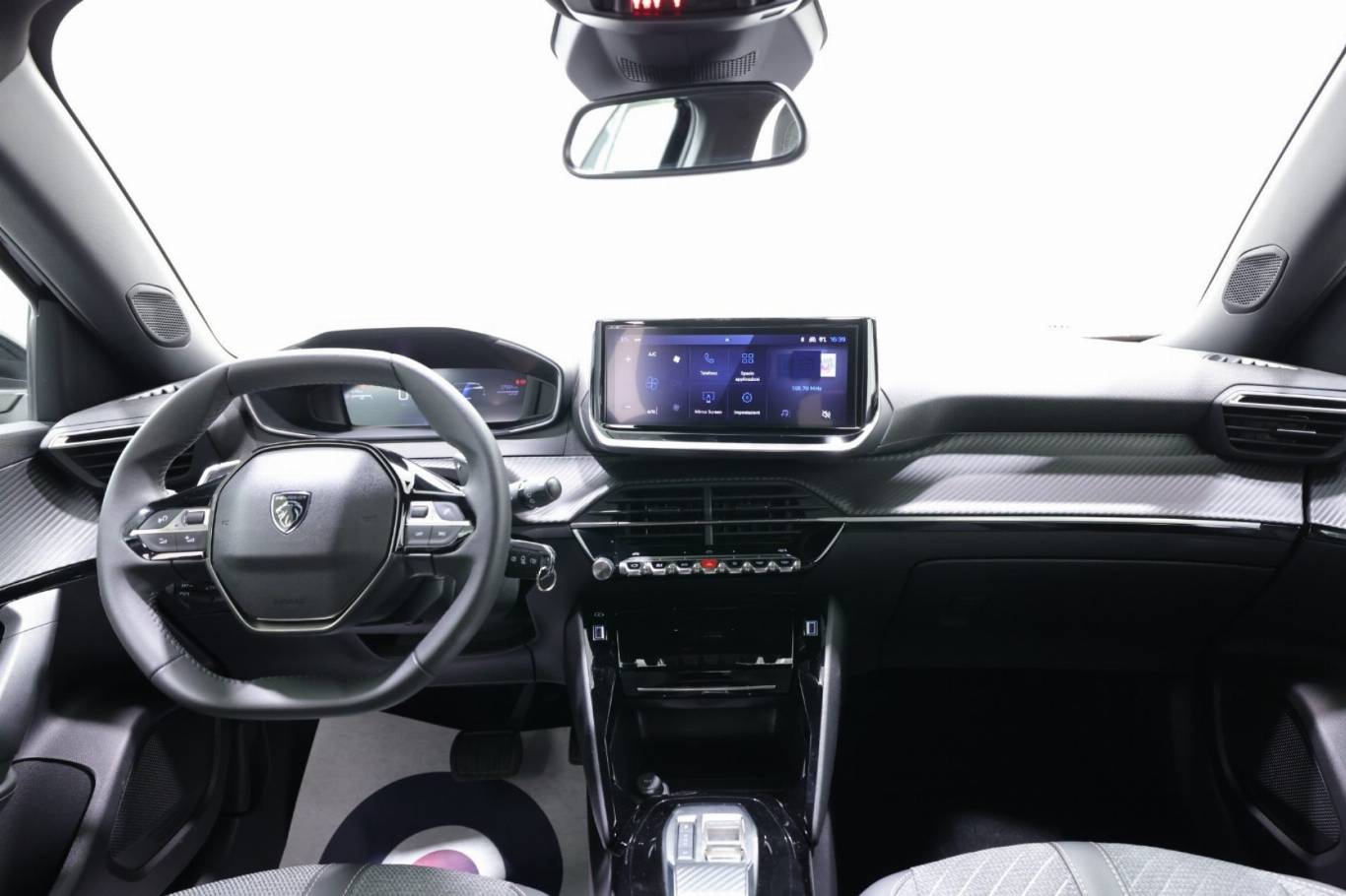 PEUGEOT 2008 10