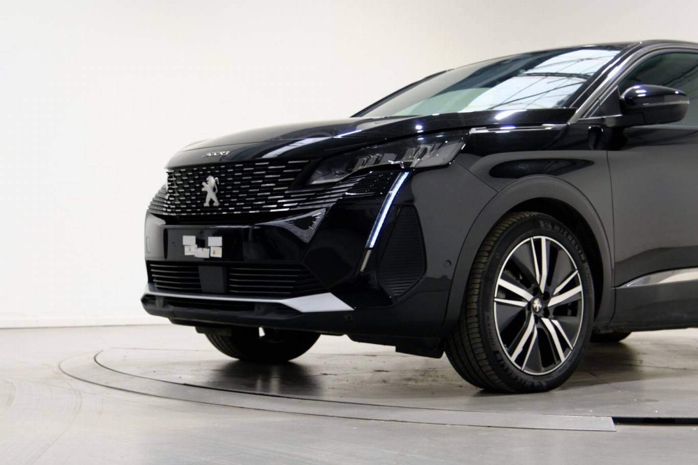 PEUGEOT 3008 10