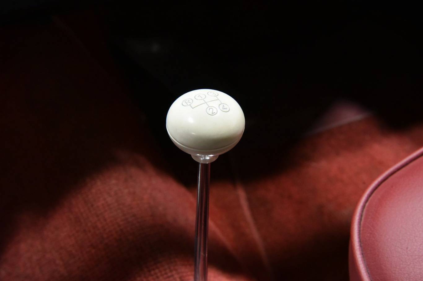 MERCEDES-BENZ 190 10