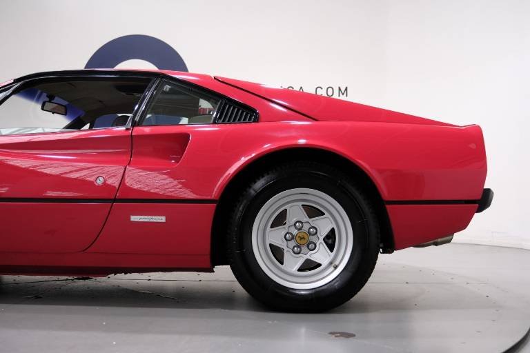 FERRARI 308 40