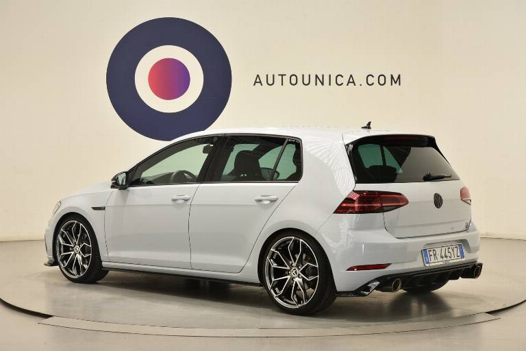 VOLKSWAGEN Golf 2