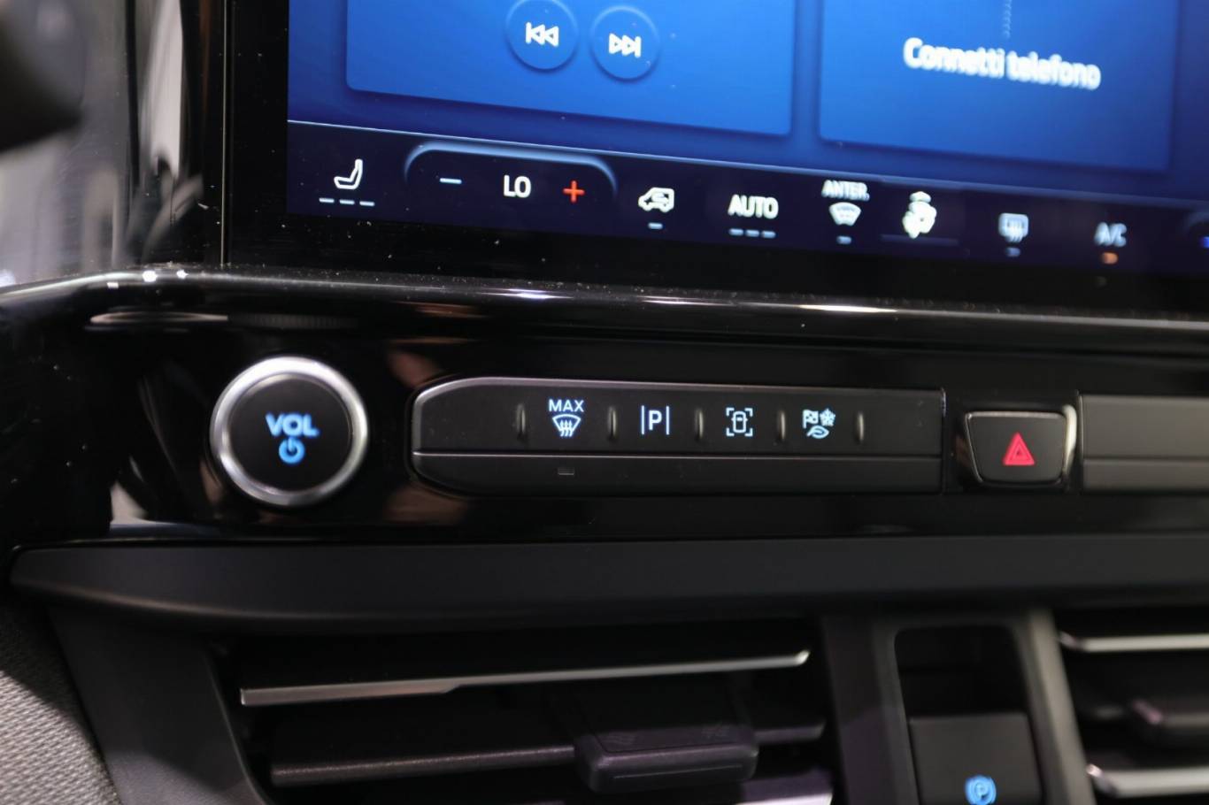 FORD Tourneo Custom 29