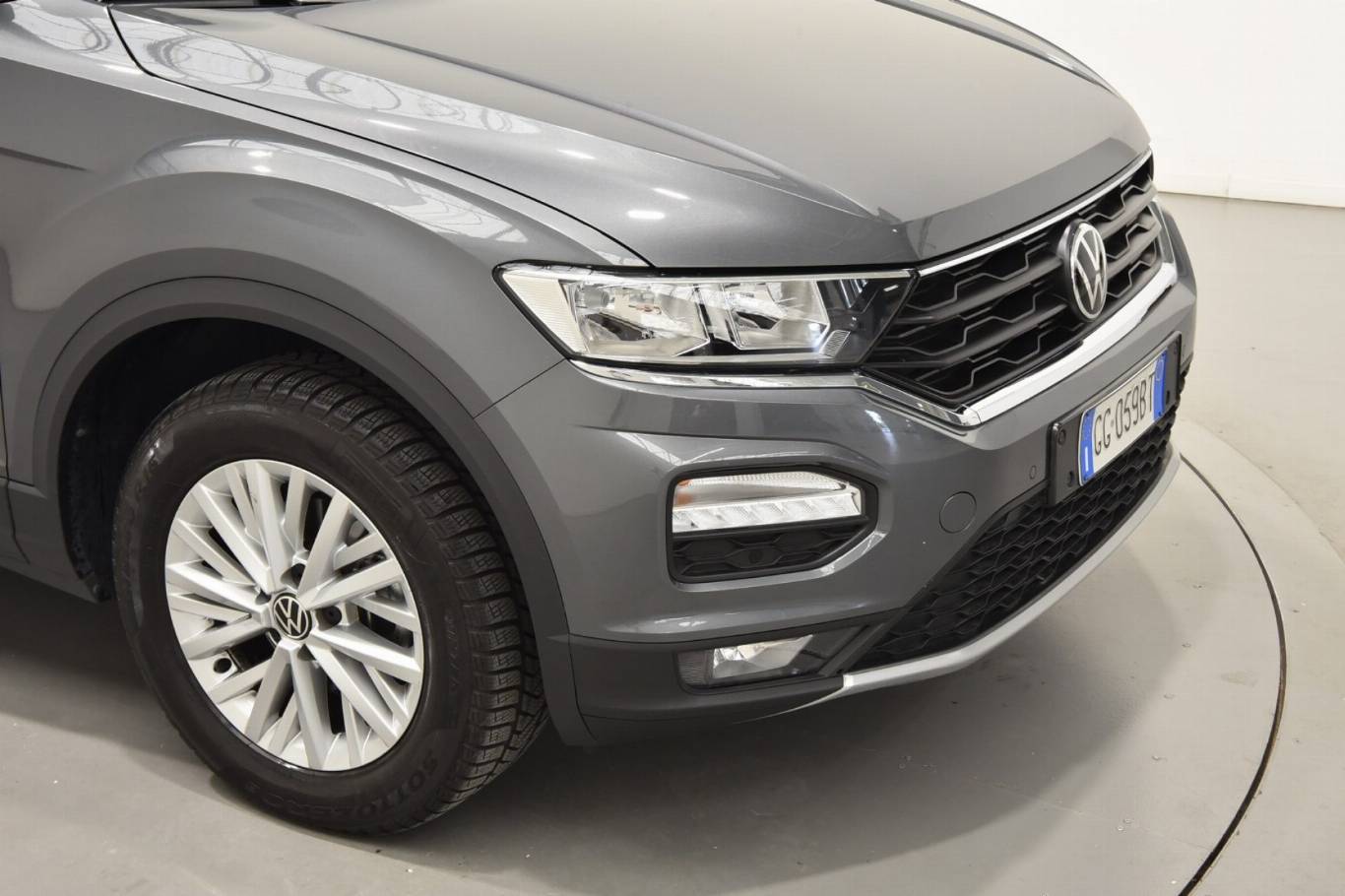 VOLKSWAGEN T-Roc 36