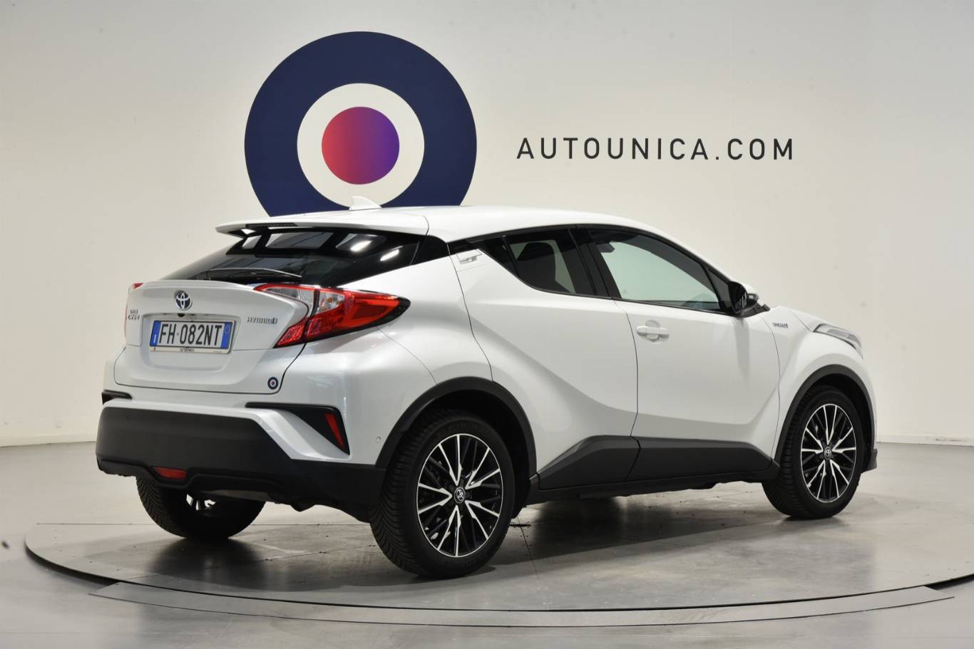 TOYOTA C-HR 30