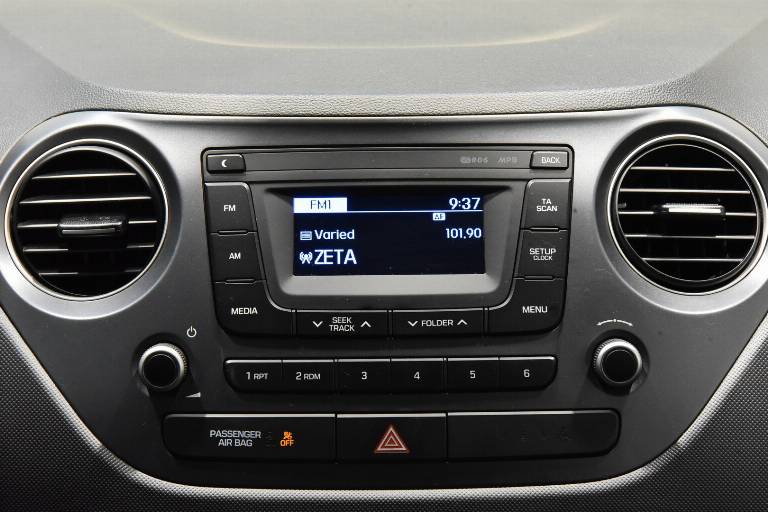 HYUNDAI I10 22