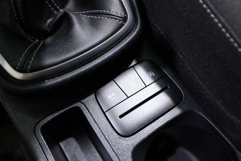 FORD Fiesta 27