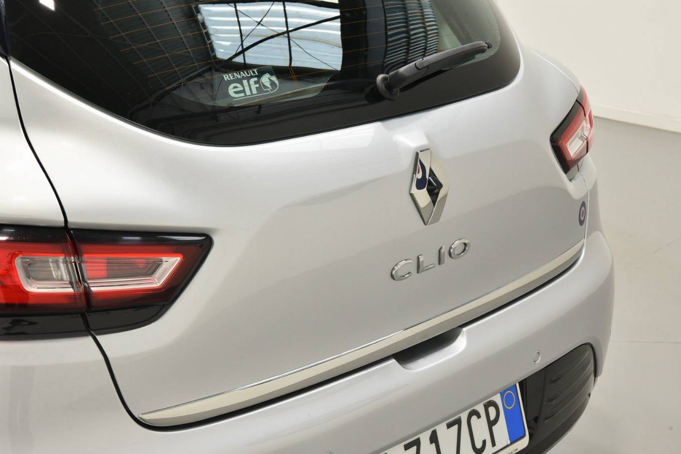 RENAULT Clio 46