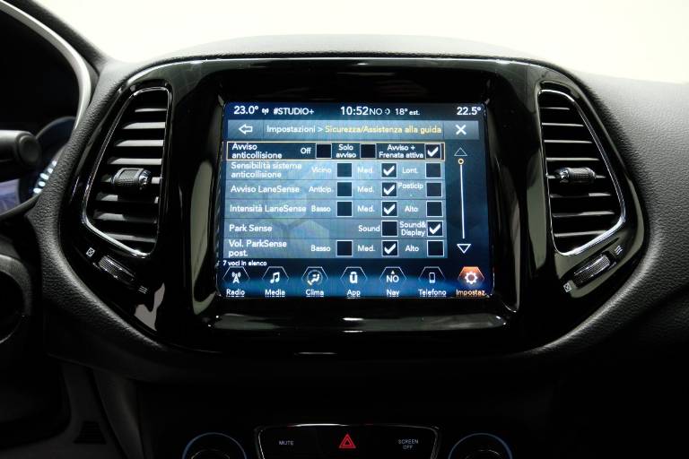 JEEP Compass 34
