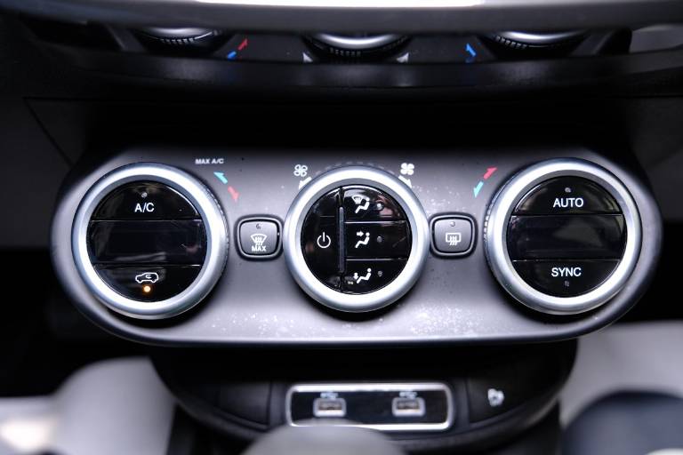 FIAT 500X 30