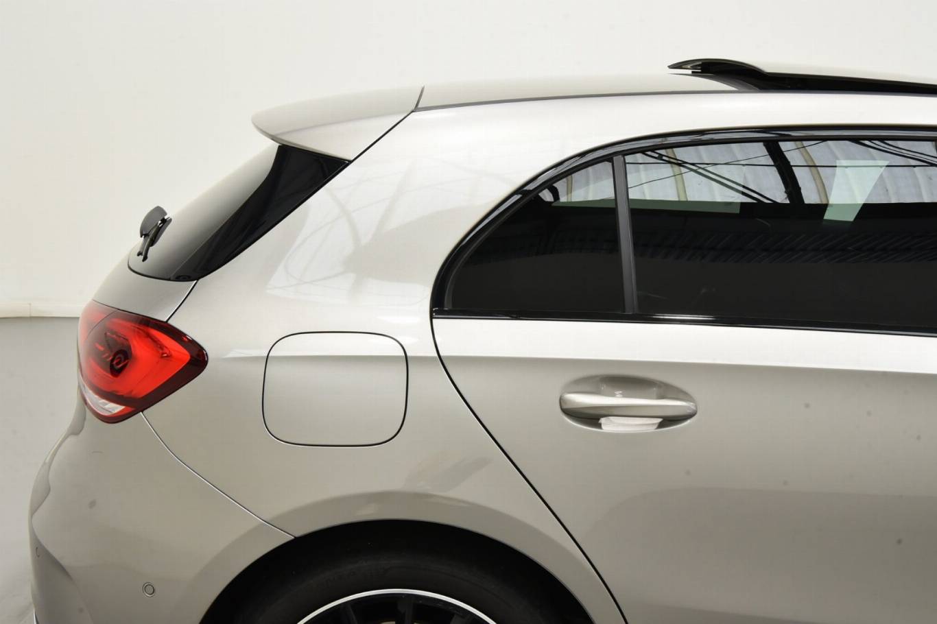 MERCEDES-BENZ A 250 53