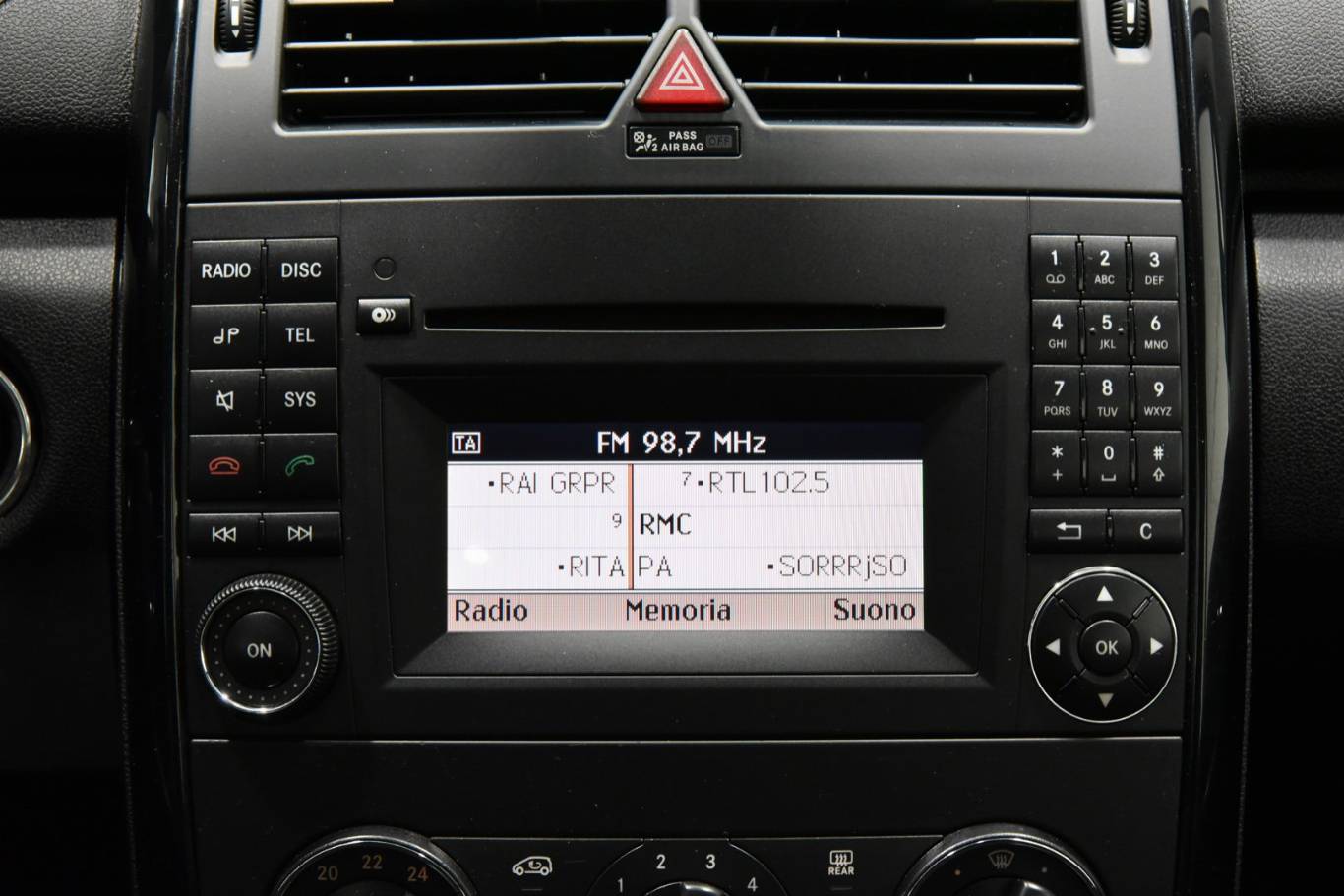 MERCEDES-BENZ A 160 11