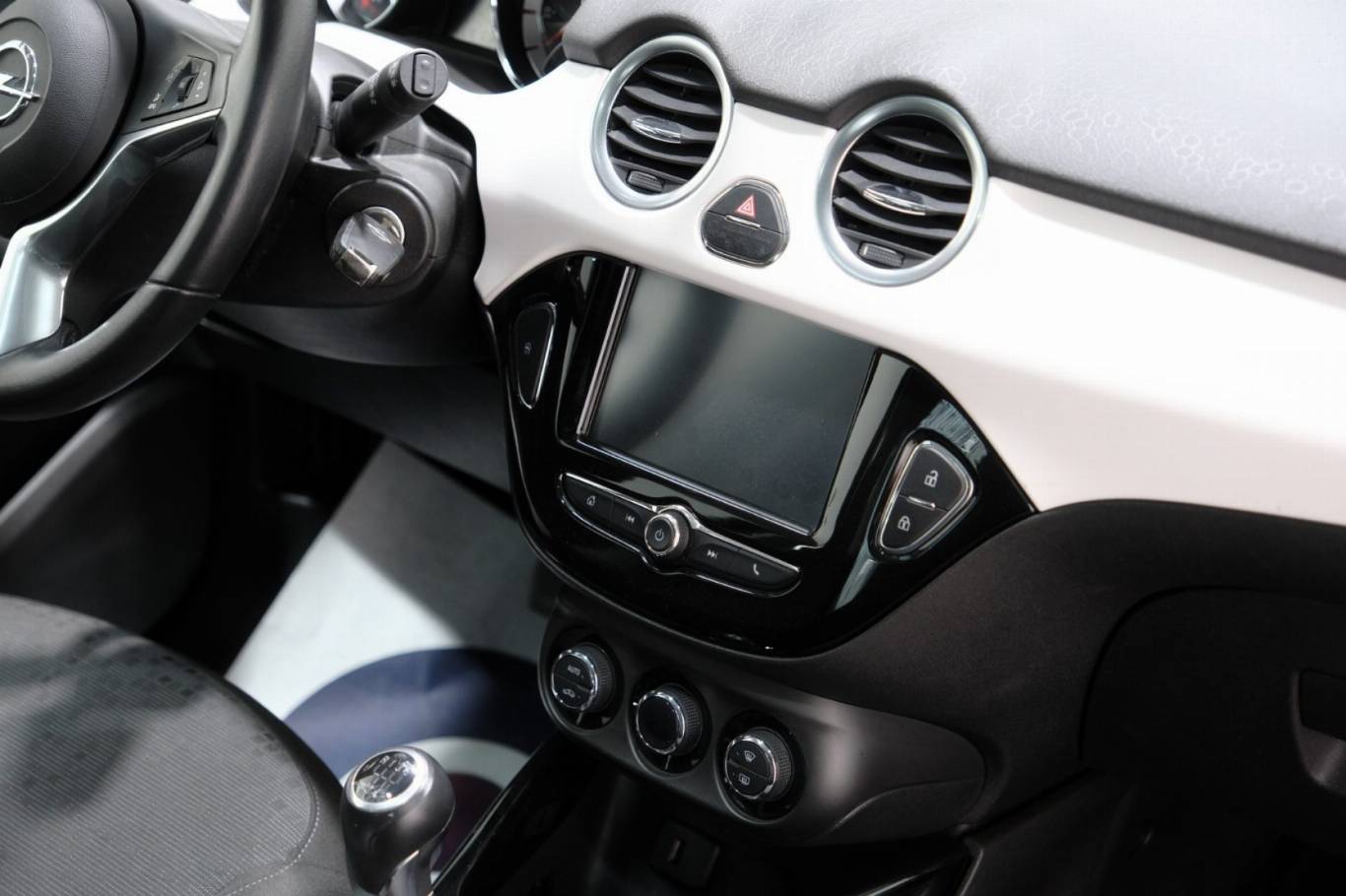 OPEL Adam 52