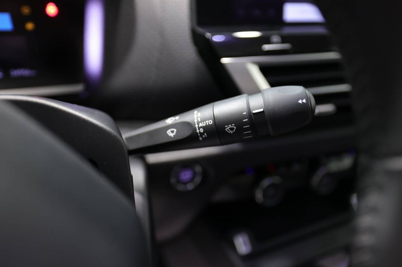 CITROEN C4 25