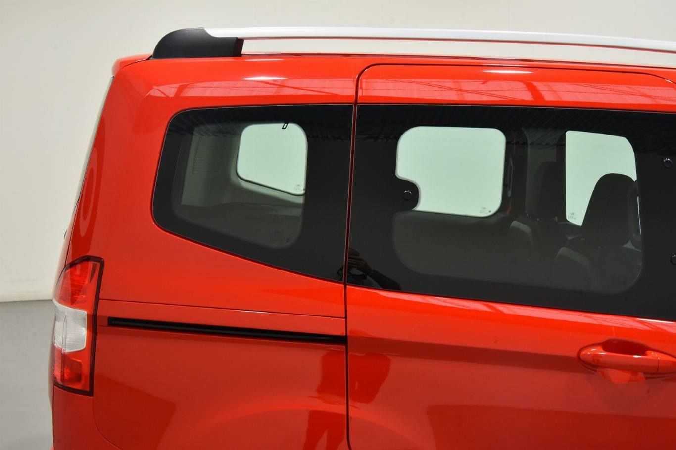 FORD Tourneo Courier 45