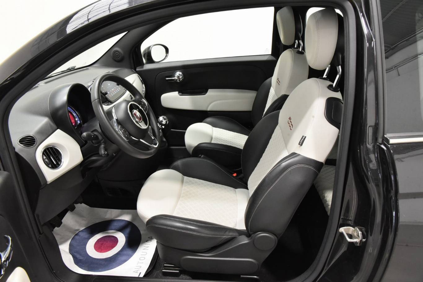 FIAT 500 4