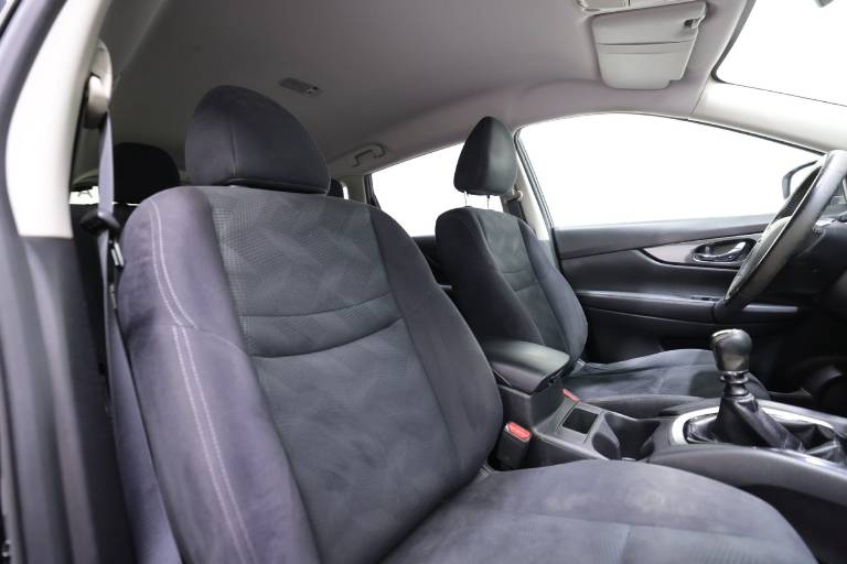NISSAN X-Trail 46