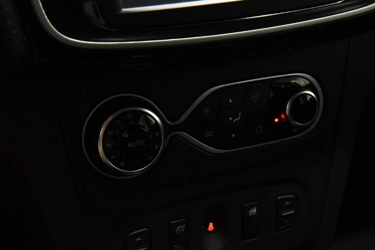 DACIA Sandero 11