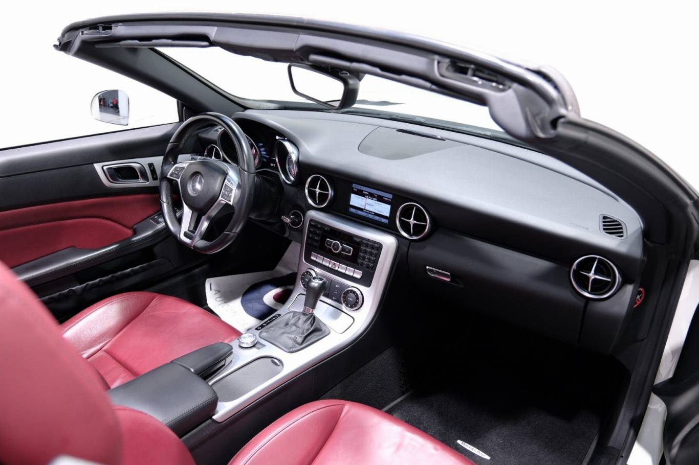 MERCEDES-BENZ SLK 200 51