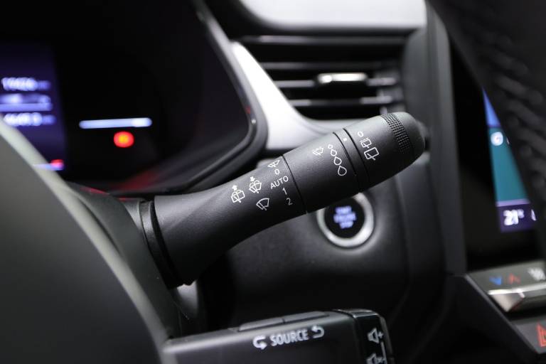 RENAULT Captur 23