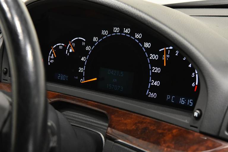 MERCEDES-BENZ S 350 27