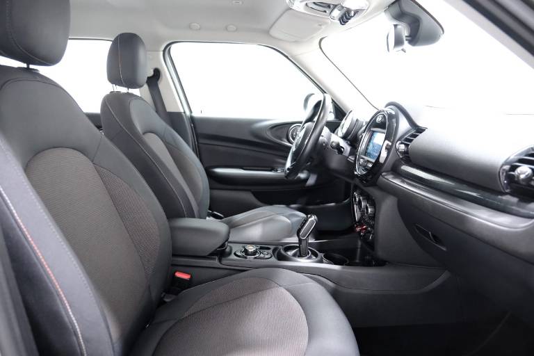 MINI Cooper Clubman 53
