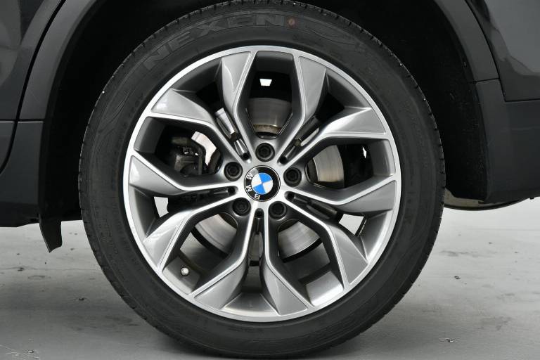 BMW X4 40