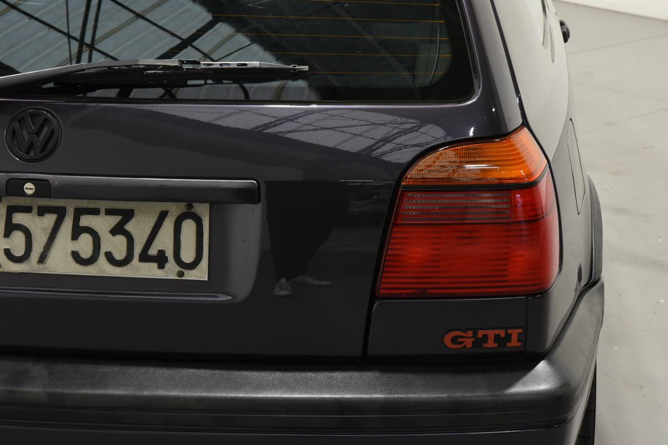 VOLKSWAGEN Golf 14