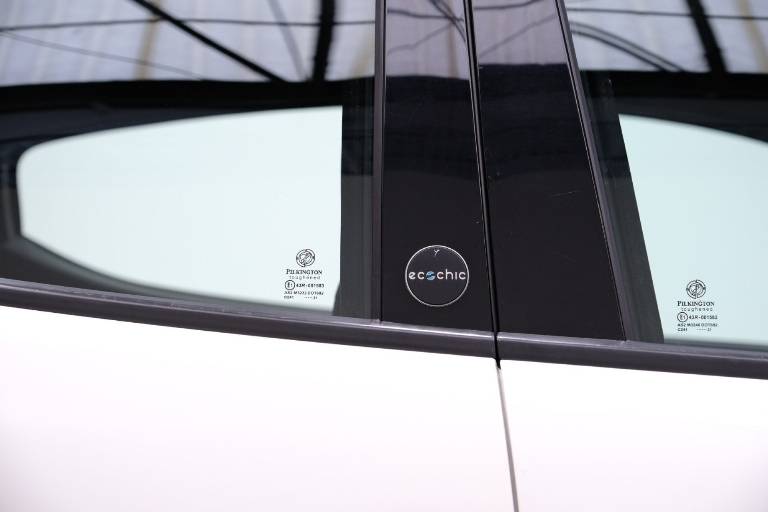 LANCIA Ypsilon 40