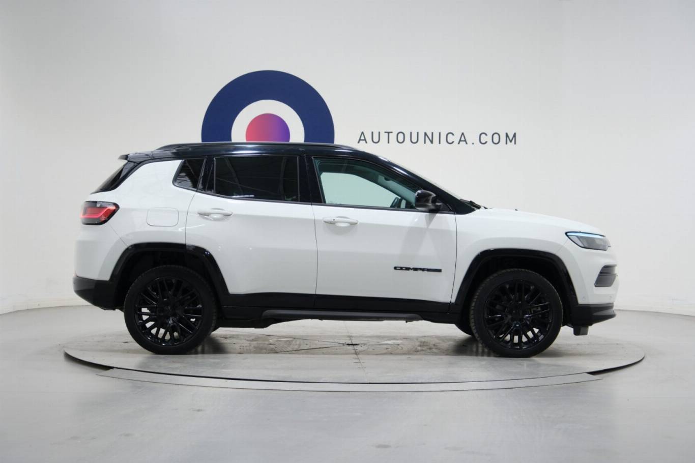 JEEP Compass 4