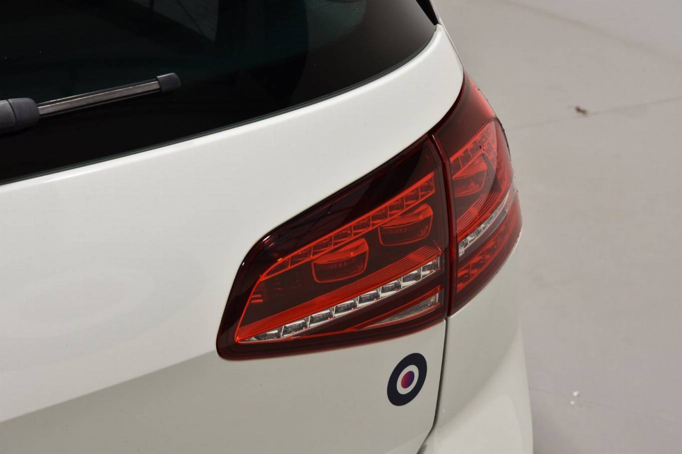 VOLKSWAGEN Golf GTD 42