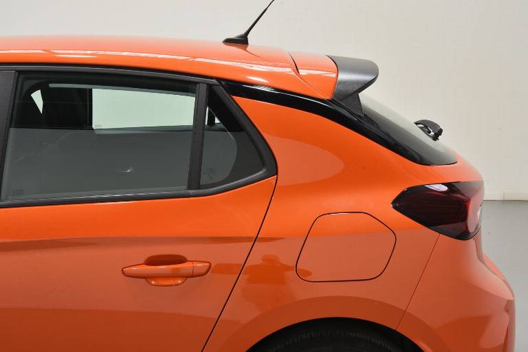 OPEL Corsa 44