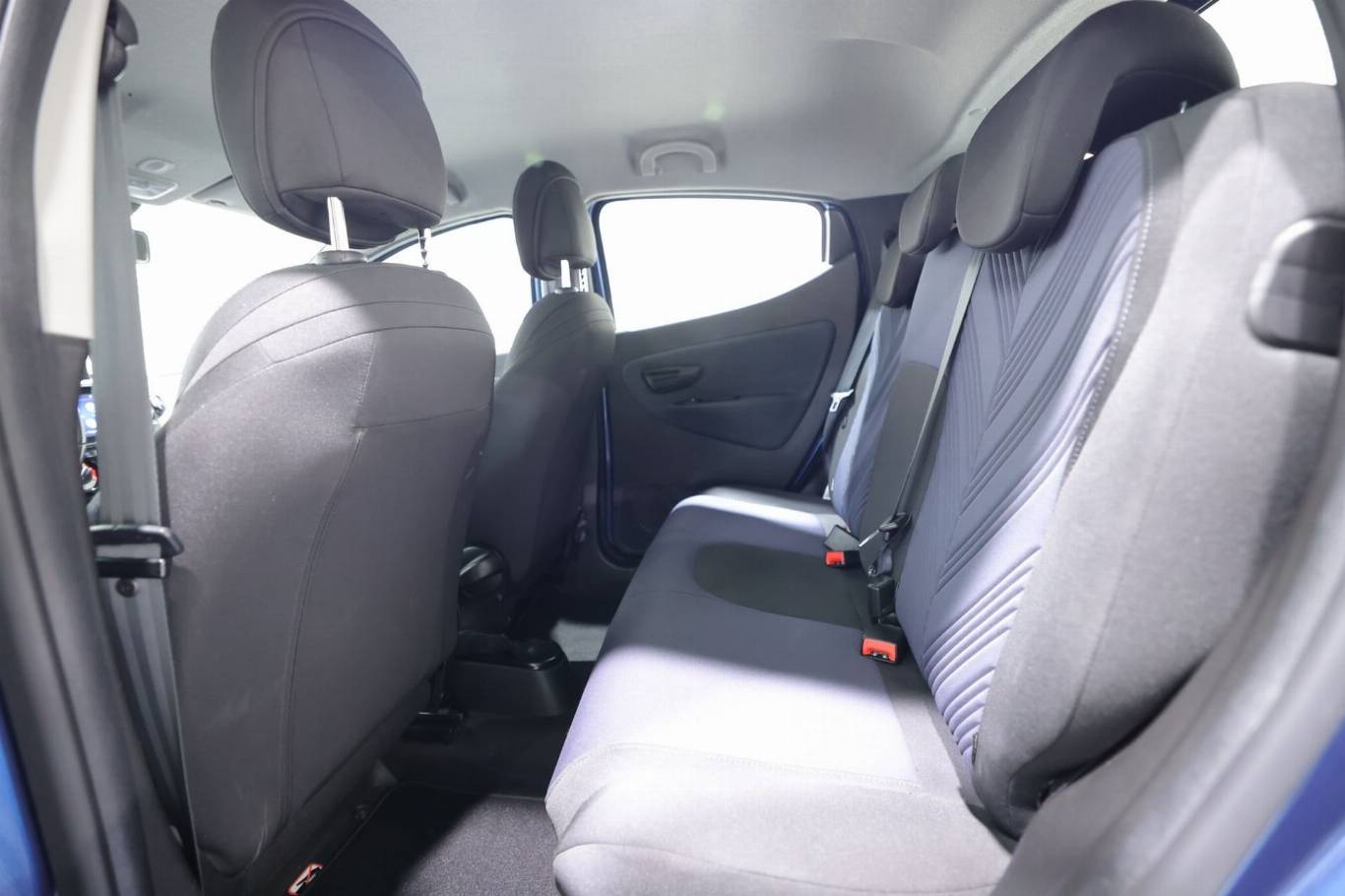 LANCIA Ypsilon 32