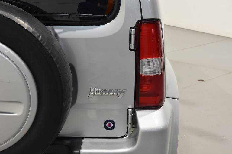 SUZUKI Jimny 27