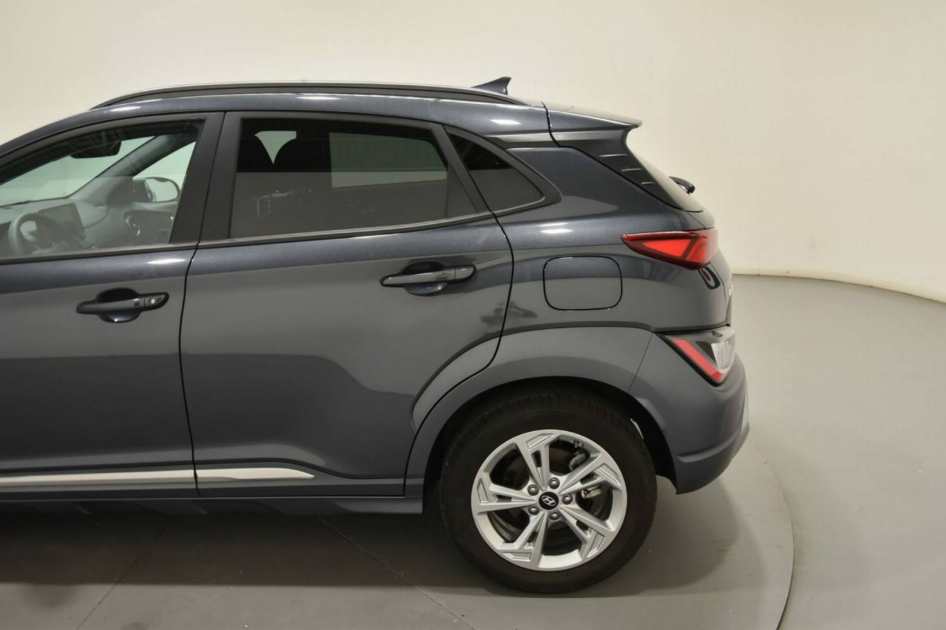 HYUNDAI Kona 48