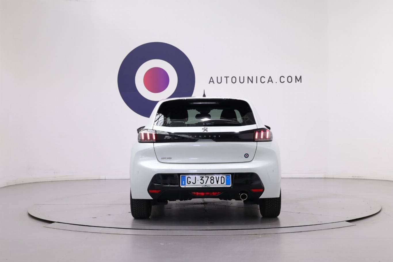 PEUGEOT 208 15